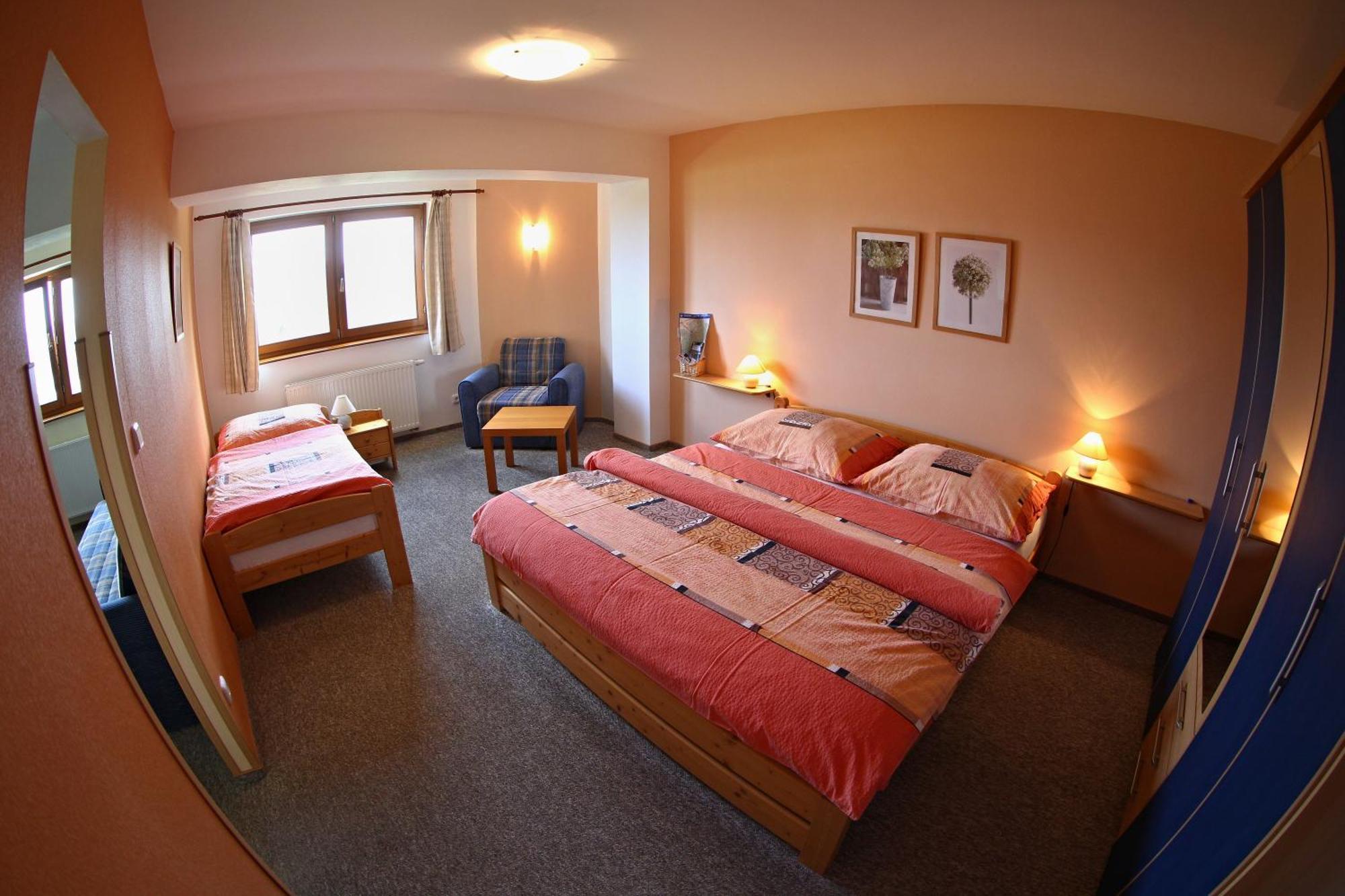 Pension Kral Jablonec nad Nisou Buitenkant foto