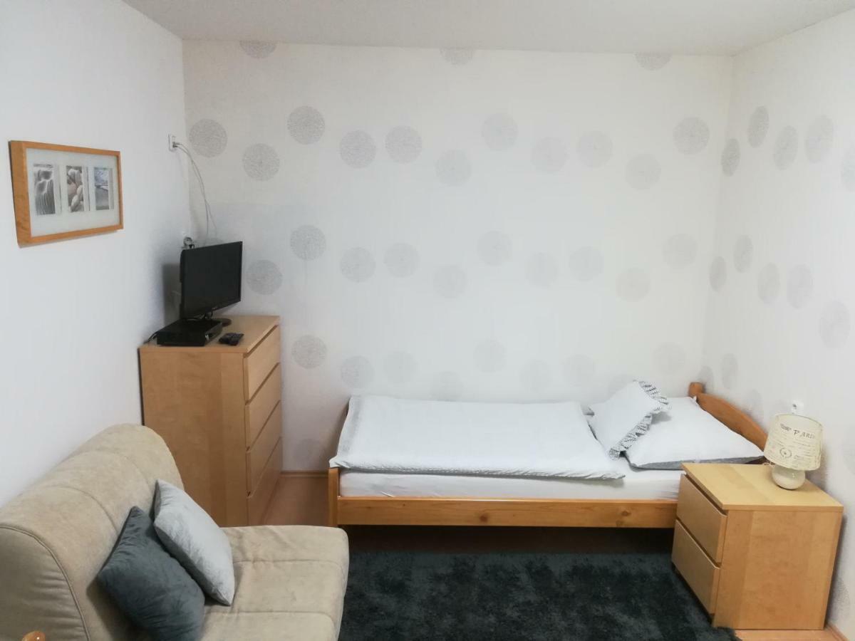 Pension Kral Jablonec nad Nisou Buitenkant foto